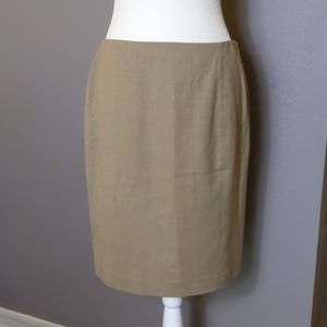 Talbot's skirt (Read full description)